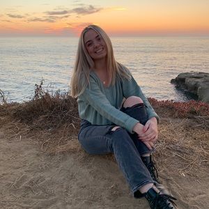 Meet your Posher, Sara